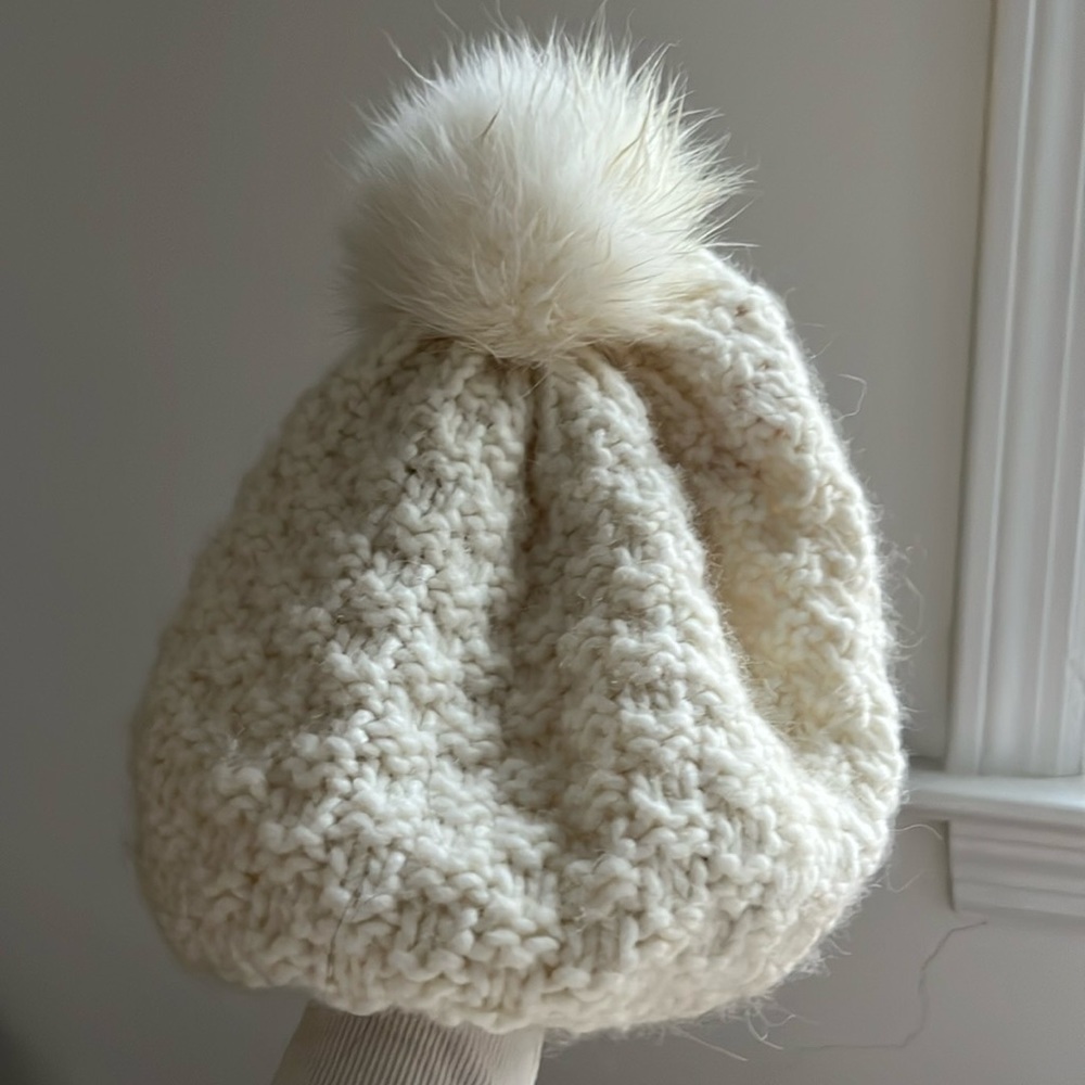 Italian Made Knit Pom Pom Beanie - Creamy White